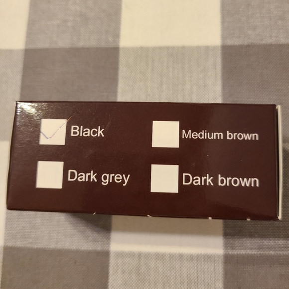 Perfect Brow Stencil Stamp Kit in BLACK - Picture 11 of 11